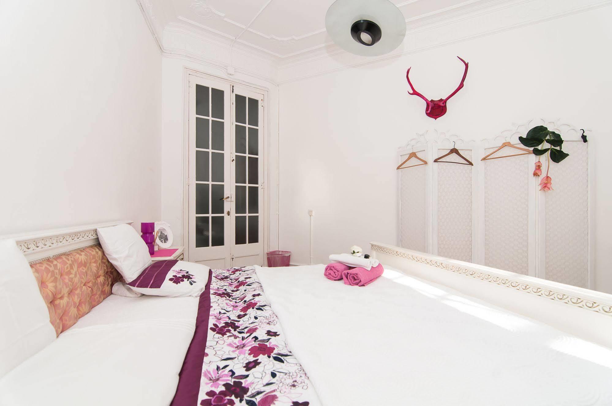 Bed and Breakfast Casa Trianon Barcelona Exterior foto