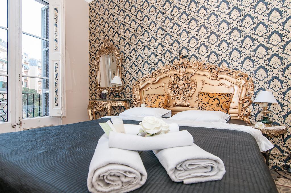 Bed and Breakfast Casa Trianon Barcelona Exterior foto